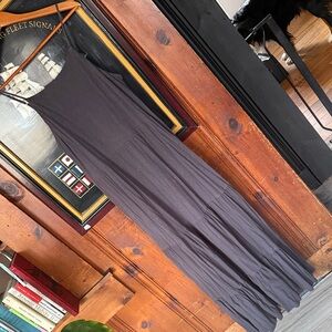 Sleek Sleeveless Maxi Dress in Charcoal Gray